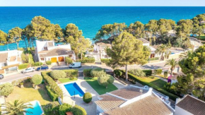 Blau Mar, 5 bedroom beach villa with private pool Miami Playa Costa Dorada 100m from the beach